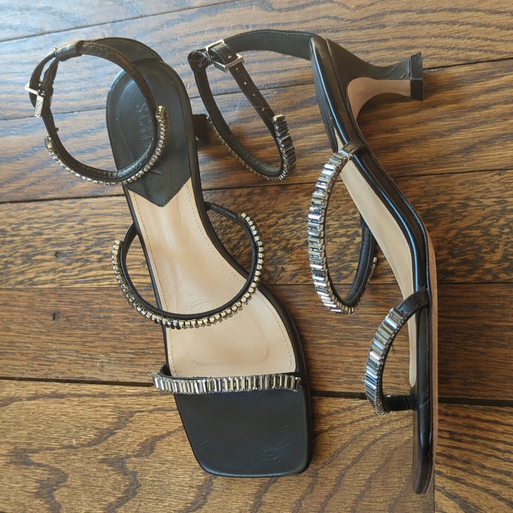 Schutz Nellina Low Sandals